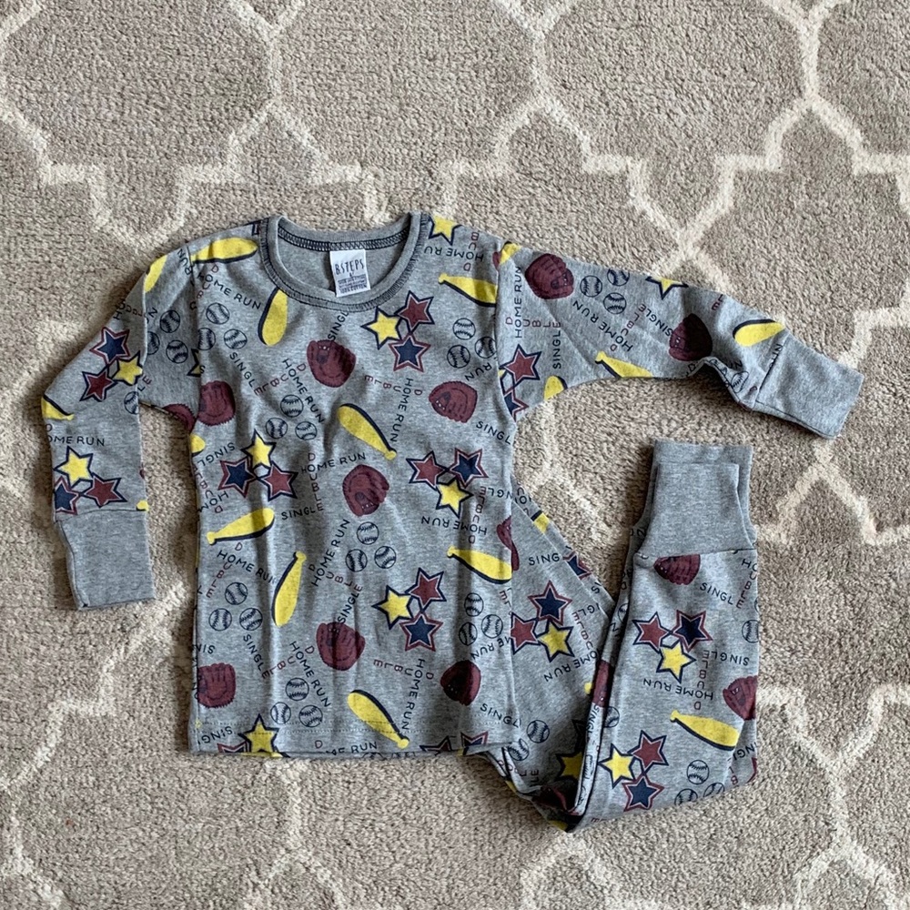 NWT Baby Steps Pajama set